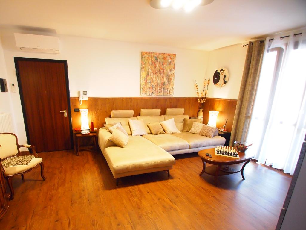Rif. 2228 Bibbiano: Appartamento Recente con 2 Camere e 2 Bagni        € 185.000 