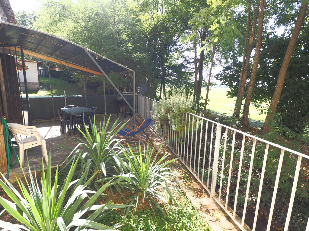 Rif.2245 Bibbiano: Mini Appartamento con giardino privato in corte residenziale € 113.000   